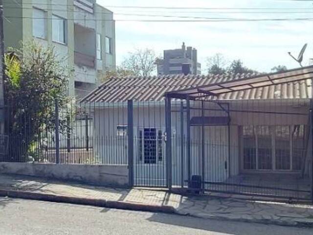 #11 - Casa para Venda em Montenegro - RS